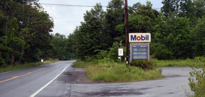 Mobil in Milan