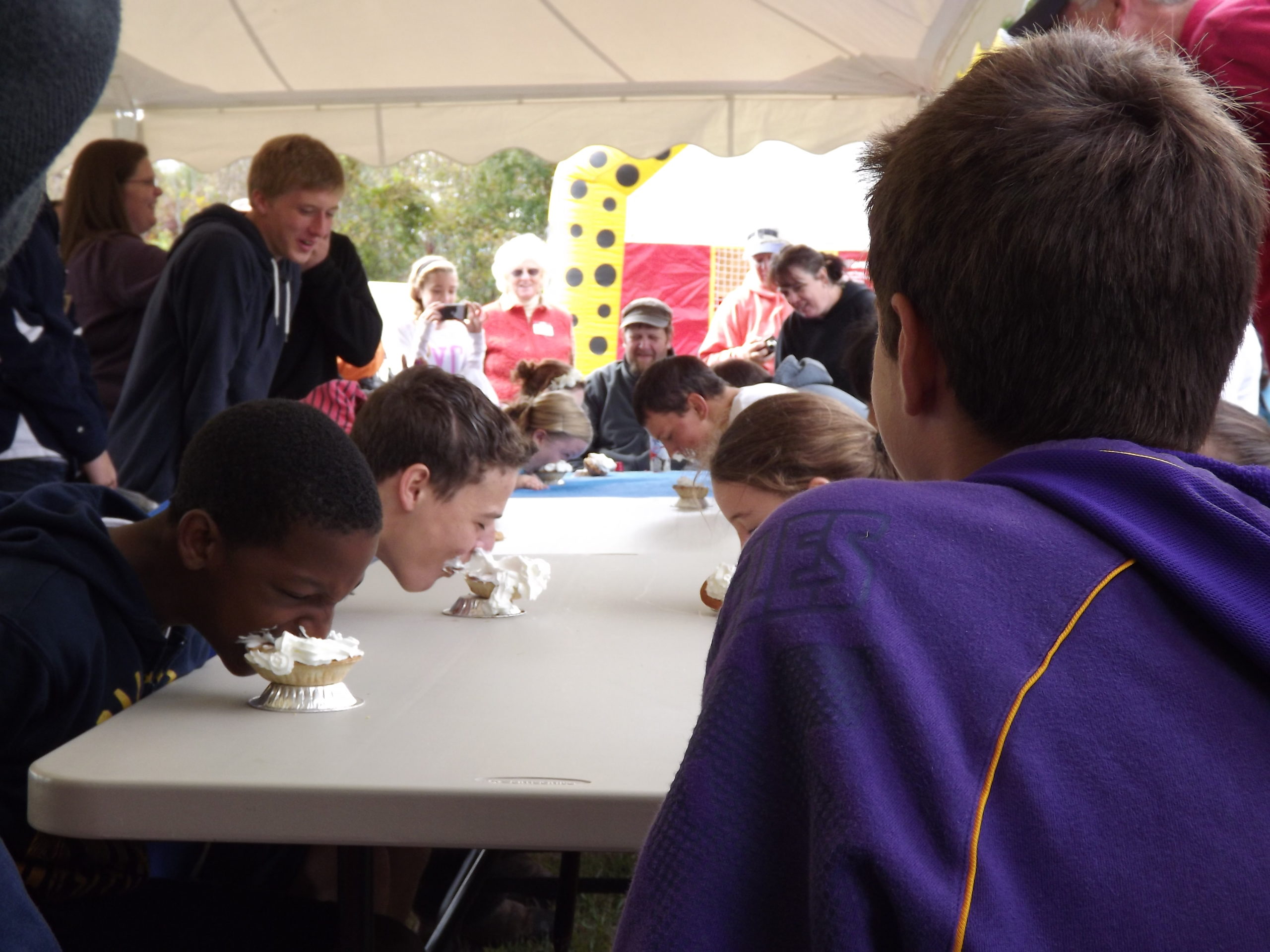 Milan Community Day - Pie-eating Contest