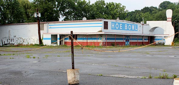 Hyde_Park_Hoe_Bowl