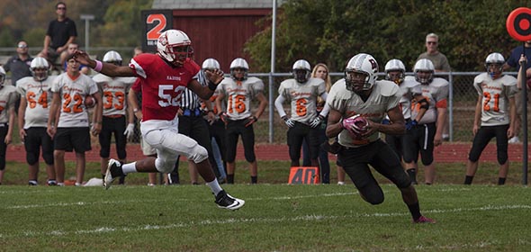 Red_Hook_Football