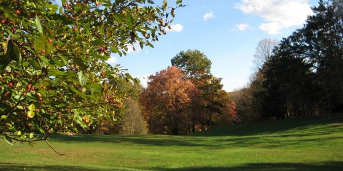 Winnakee_Landtrust_Schoolhouse Road Staatsburg_courtesy_photo (800x400)