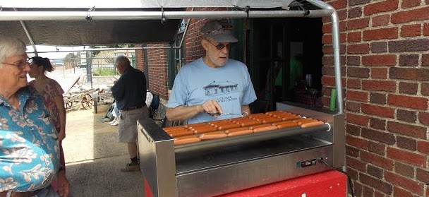 HP_Train_Station_hot_dogs
